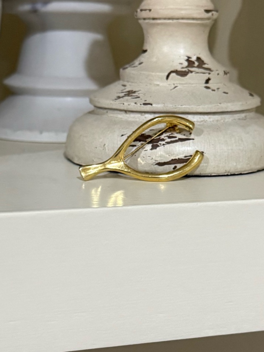 Vintage Gold Tone Wishbone Brooch